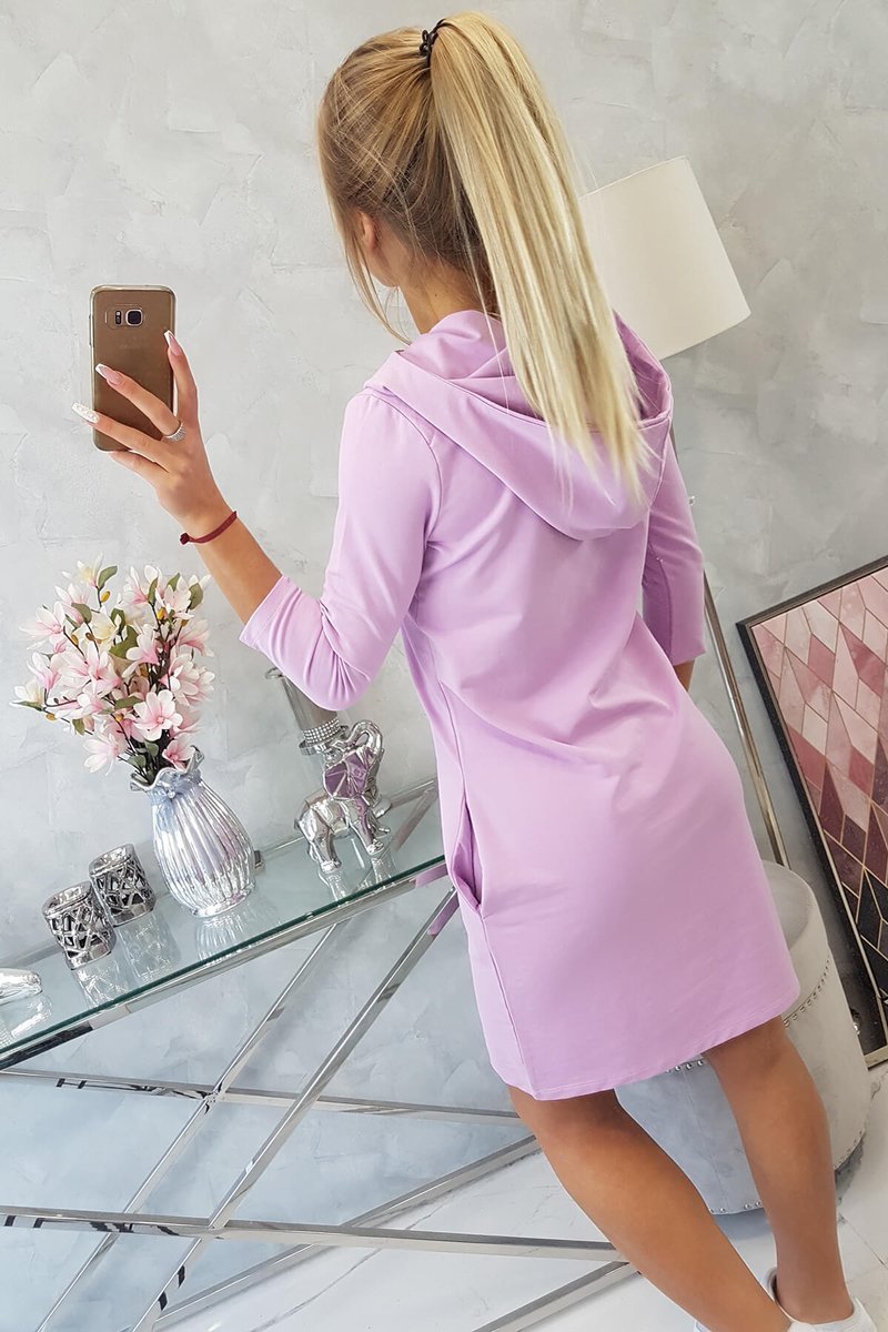 Světle Fialová